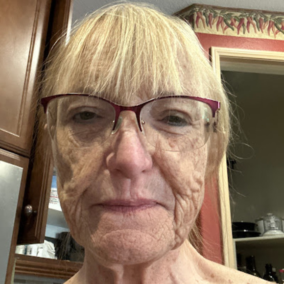 momslayton06